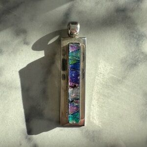 Vintage Sterling Silver 925 Pendant with Dichromatic Multicolor Glass Inlay